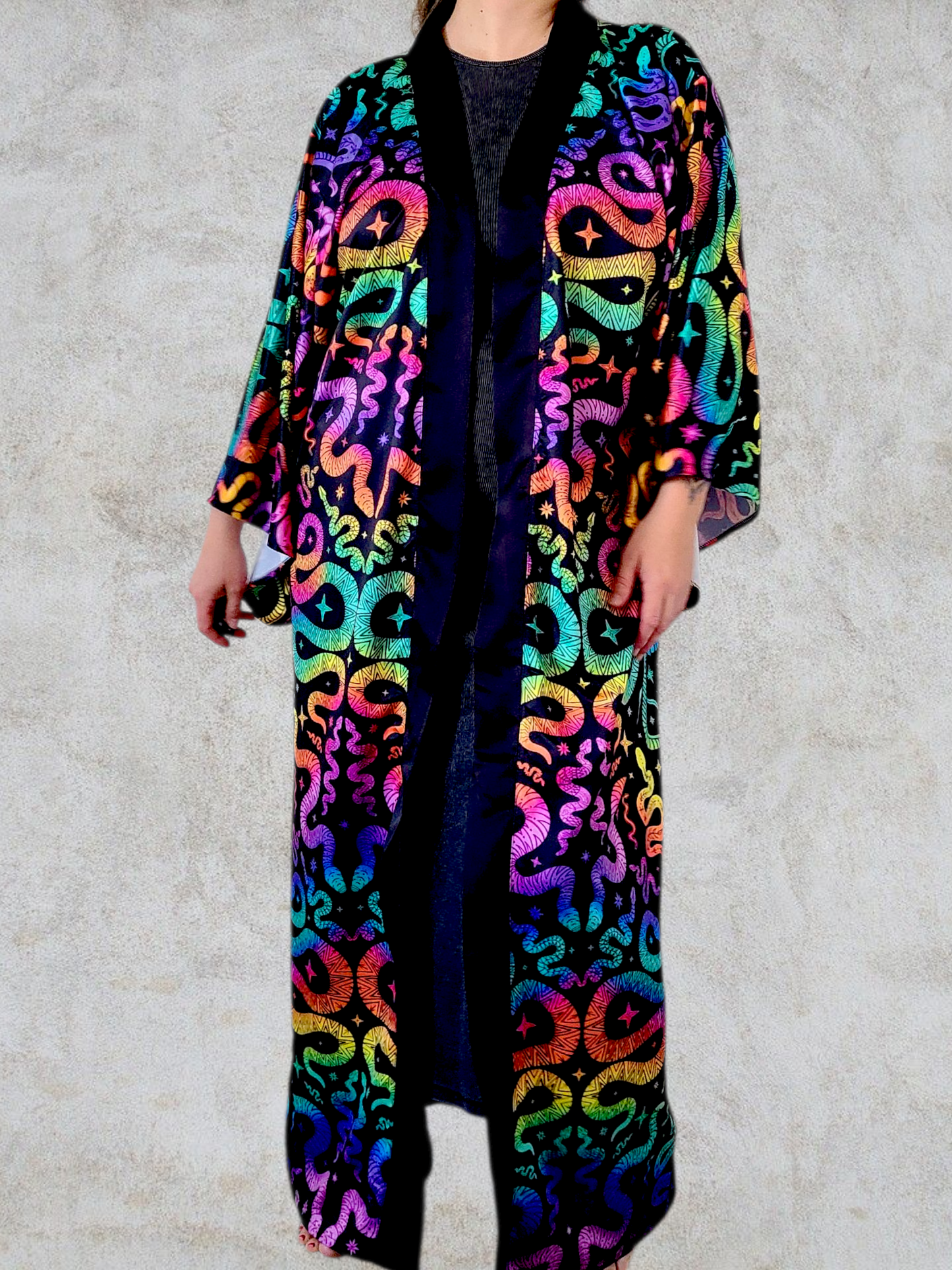 Snake Charmer Long Robe ✴ Black