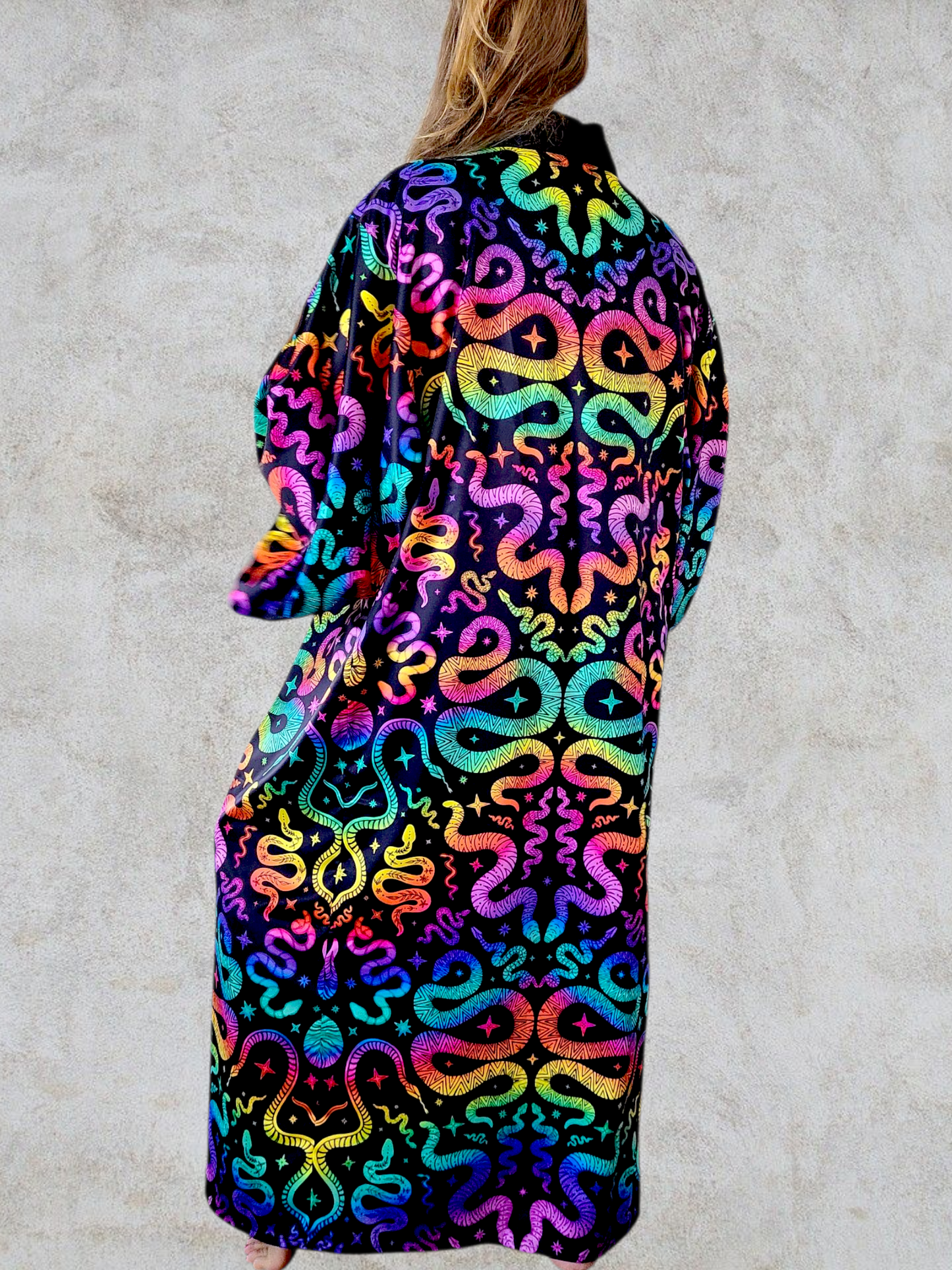 Snake Charmer Long Robe ✴ Black