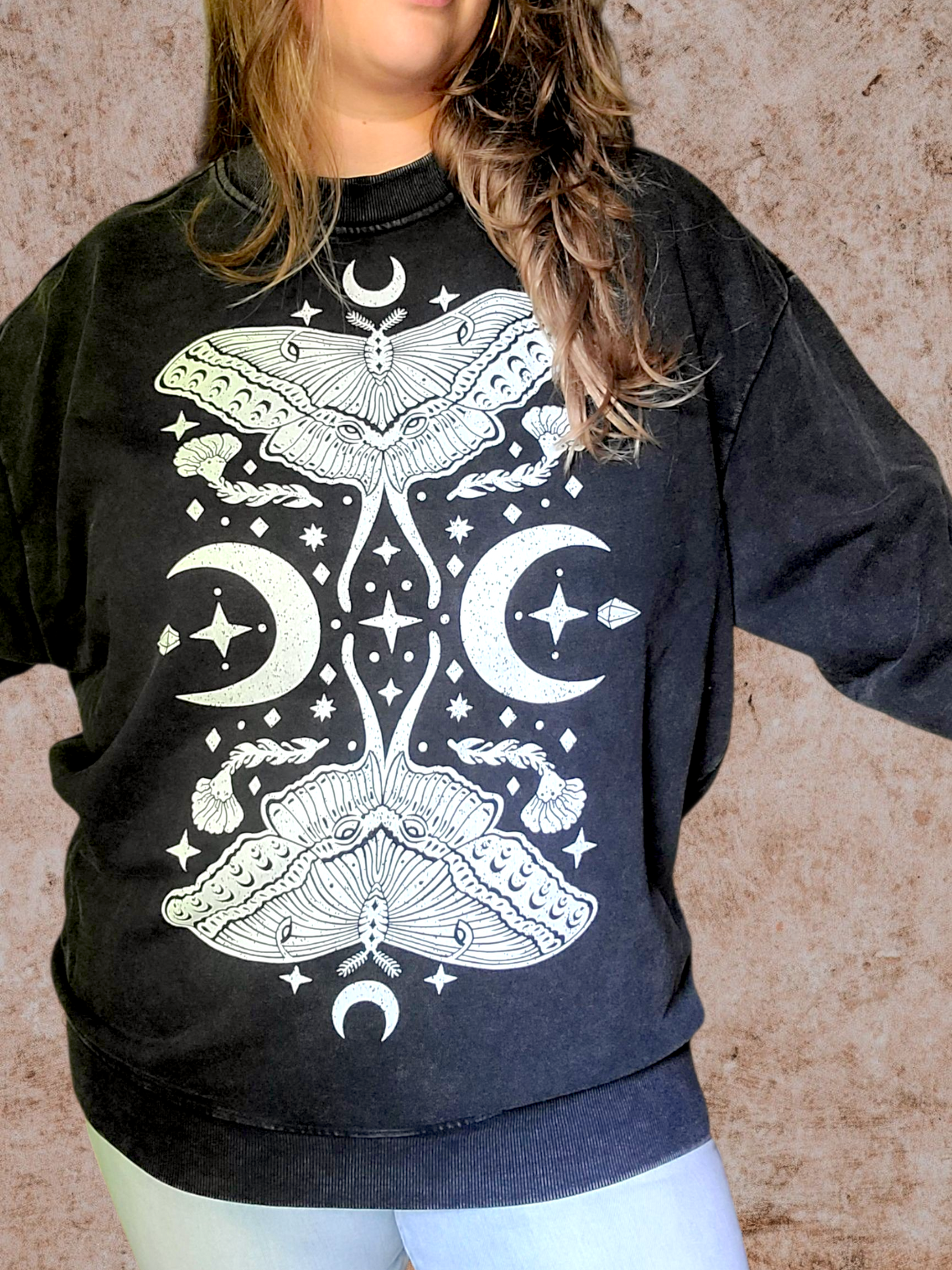 Moth Queen Sweatshirt ✴ Smoke