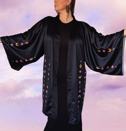 Moth Queen Short Robe ✴ Black