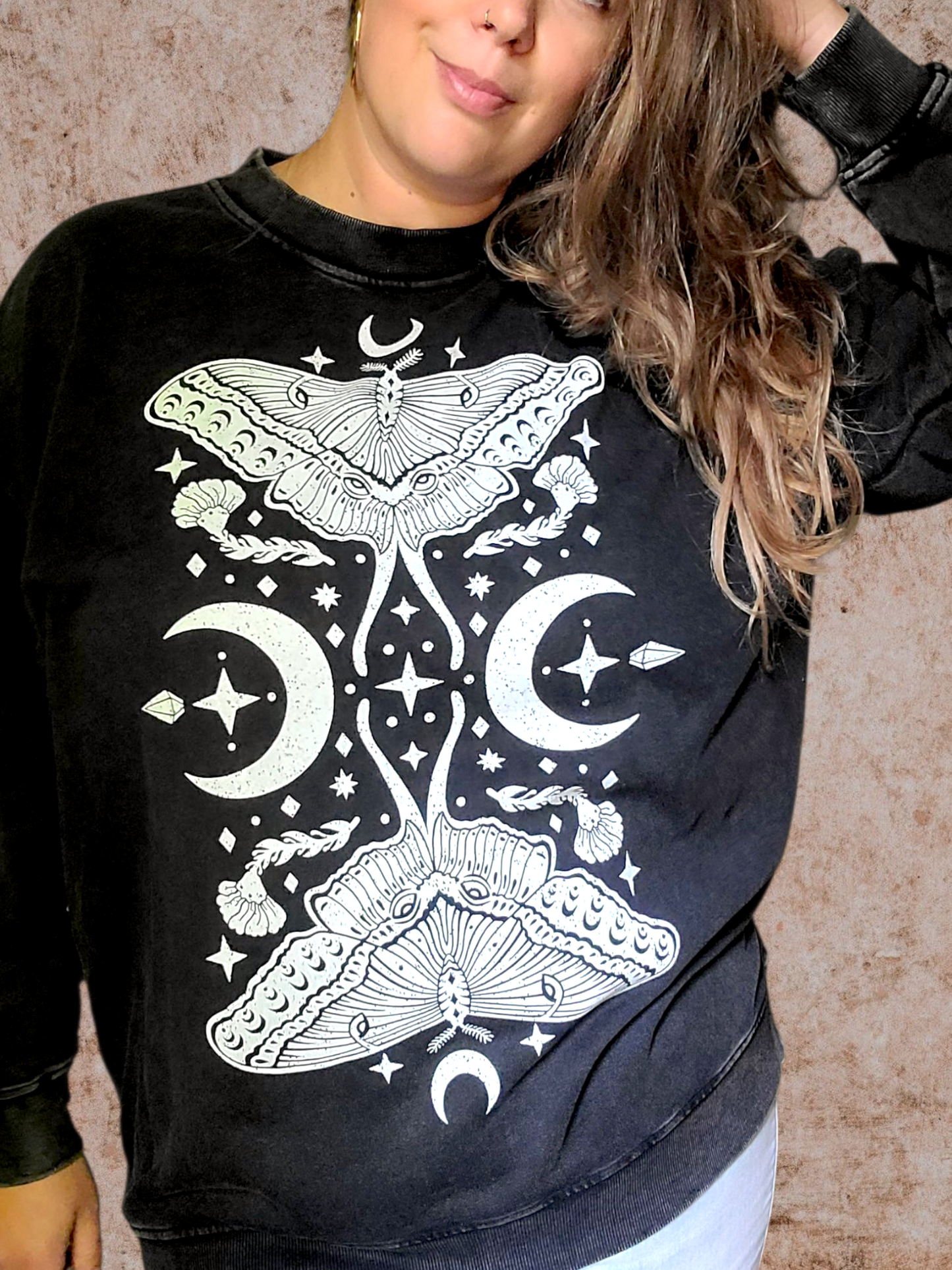 Moth Queen Sweatshirt ✴ Smoke